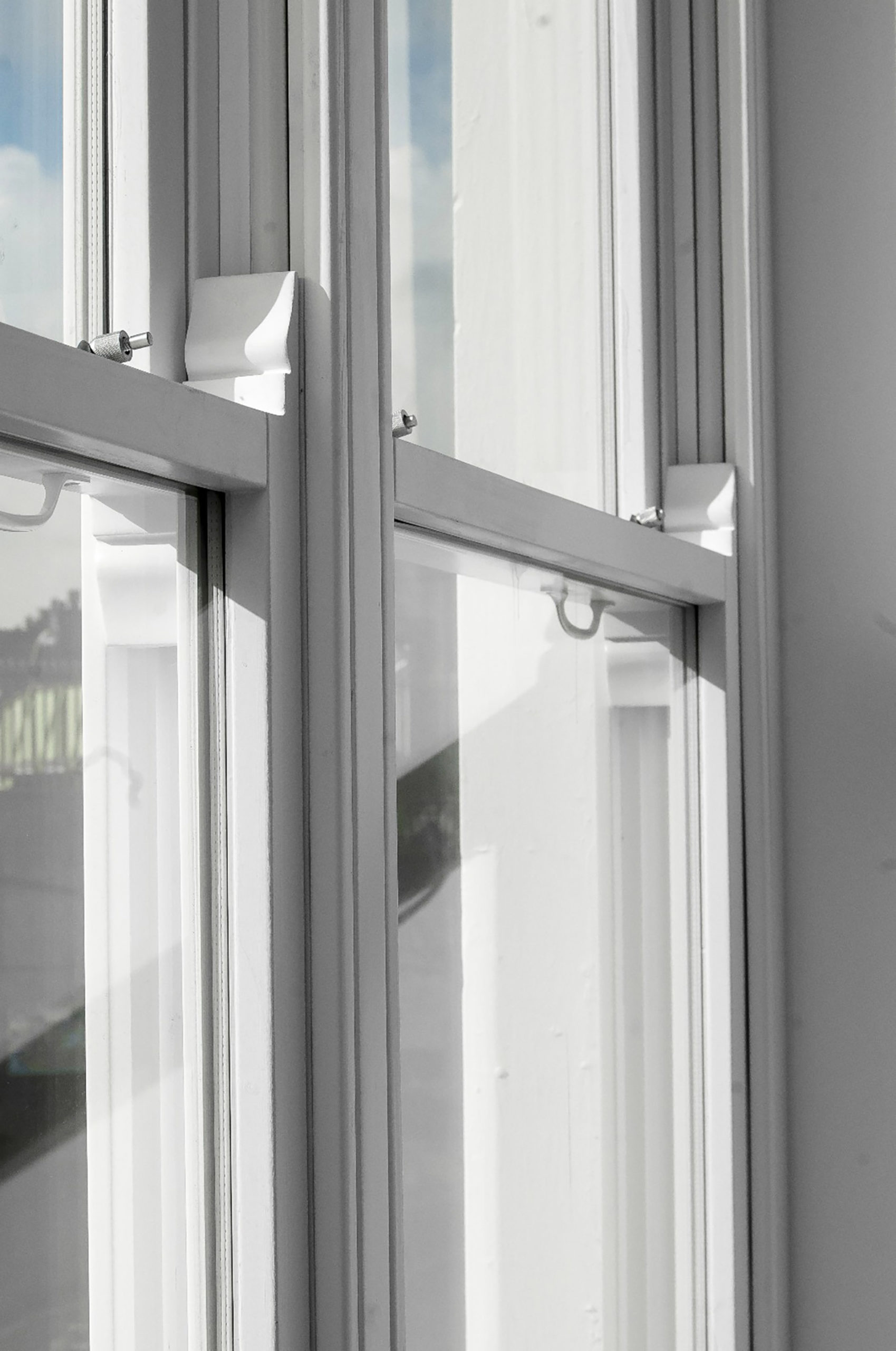 E18 - George Lane - 9 Flats - Bespoke Casement, Sash Windows and Entrance door