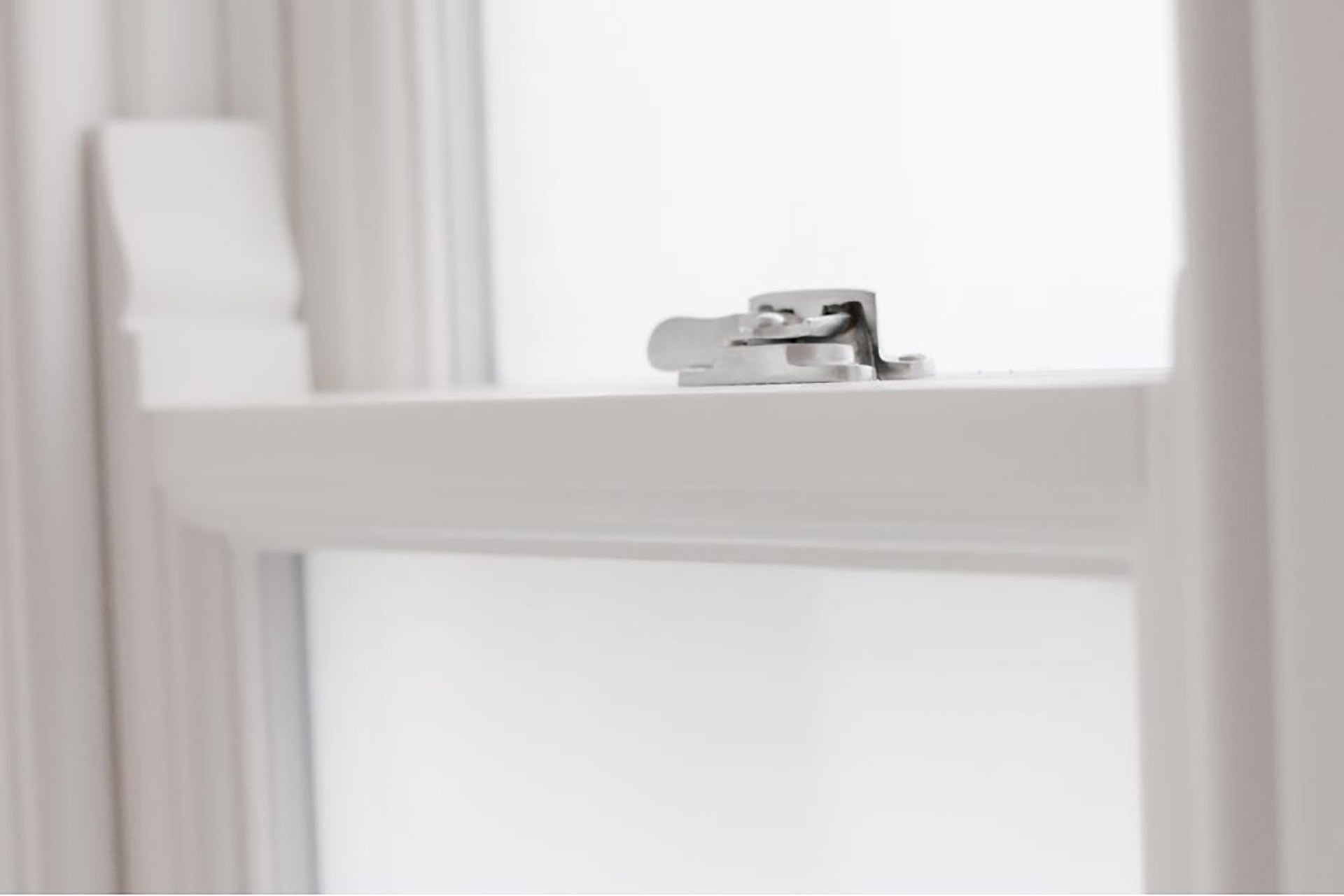 E18 - George Lane - 9 Flats - Bespoke Casement, Sash Windows and Entrance door